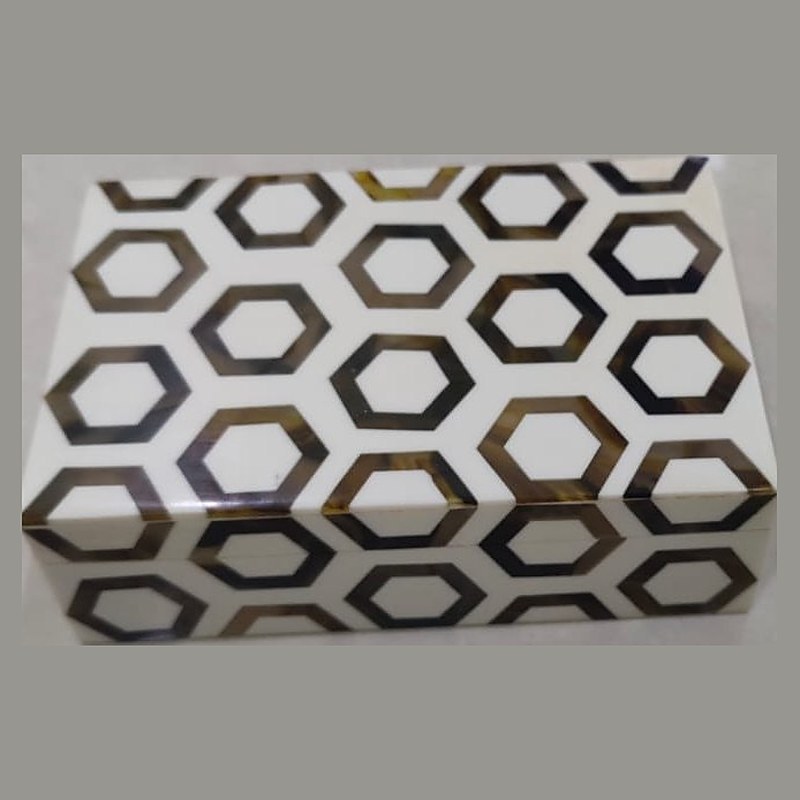 Hexagon inlay box