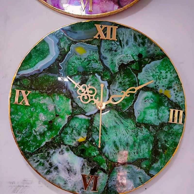Green agate wall clock