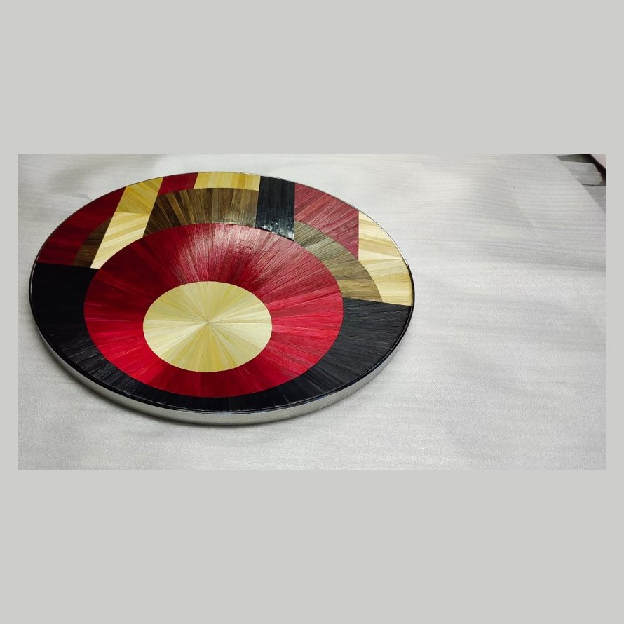 Coloured straw table top